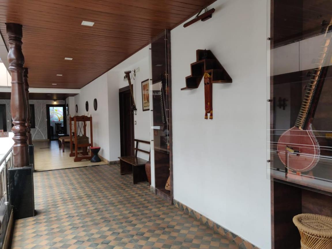 Hotel Mudra Midtown Suites & Rooms Kalasa Exterior foto