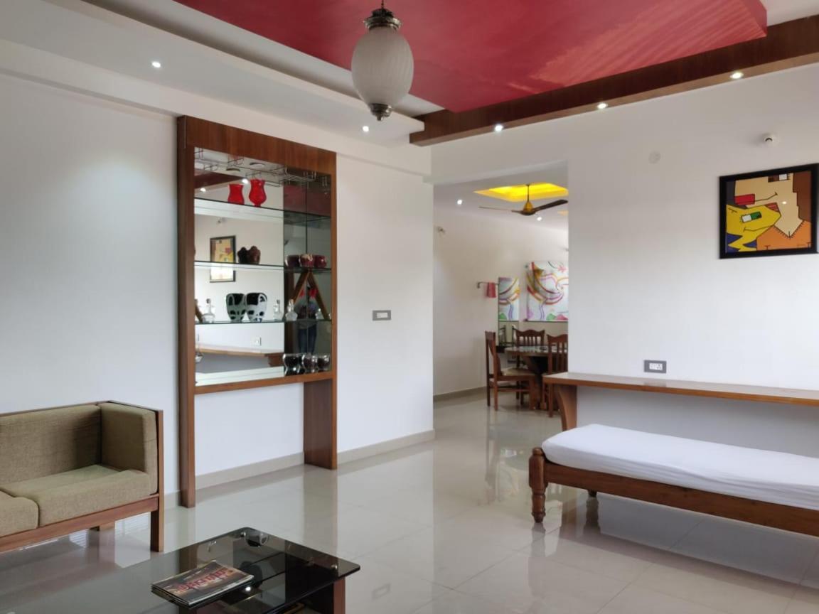Hotel Mudra Midtown Suites & Rooms Kalasa Exterior foto
