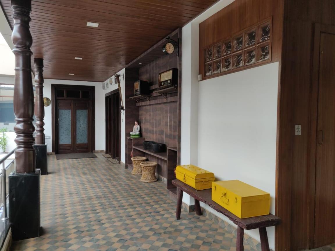 Hotel Mudra Midtown Suites & Rooms Kalasa Exterior foto