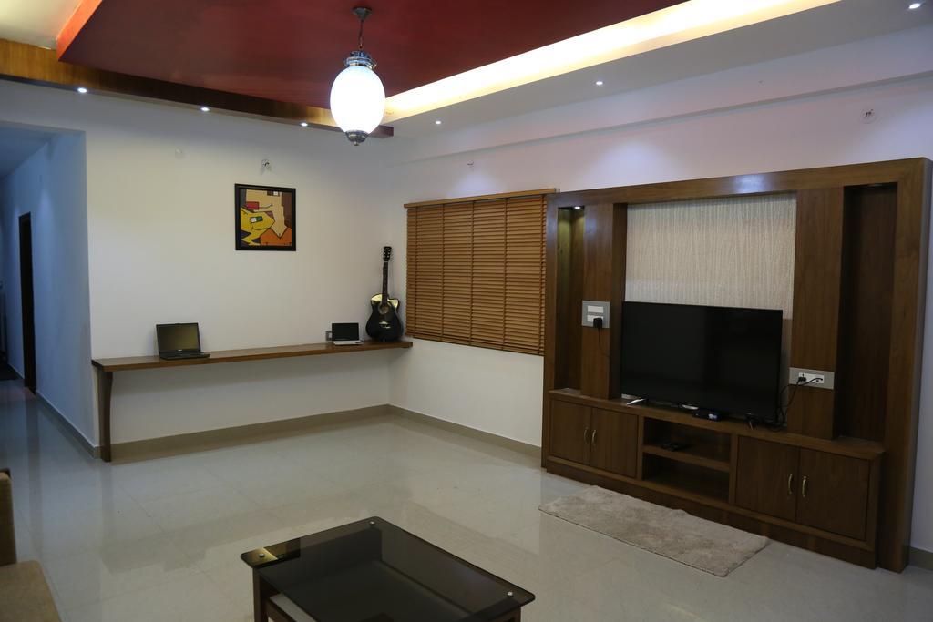 Hotel Mudra Midtown Suites & Rooms Kalasa Exterior foto